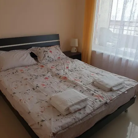 דירה Apartman - Marina View